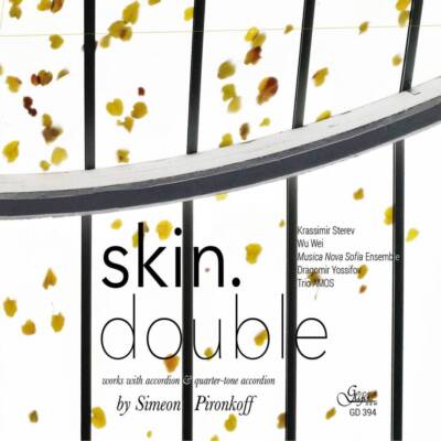Обложка на албума „skin. double“ на композитора Симеон Пиронков-син